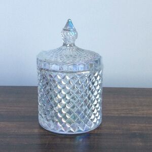 Crystal dish with lid